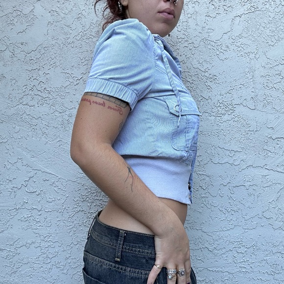 Y2K Button Up Top - Picture 6 of 10